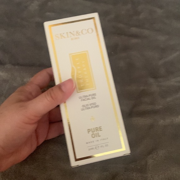 NWT ๐ Skin&Co Roma Truffle Therapy Facial Oil - Picture 9 of 9